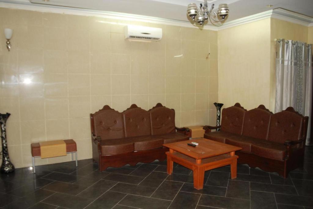 Benin Berge Hotel كوتونو المظهر الخارجي الصورة